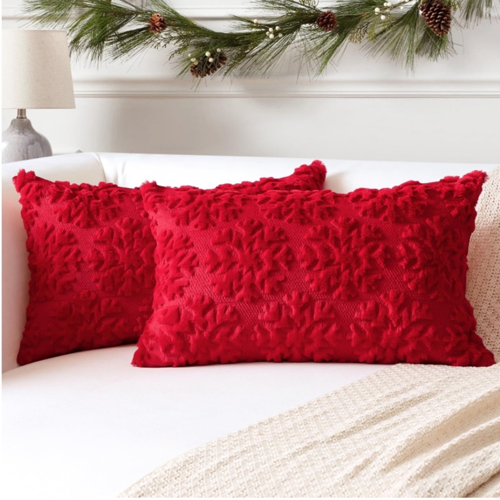 Luxurious Snowflake Red Holiday Throw Pillow Covers 2 Pack